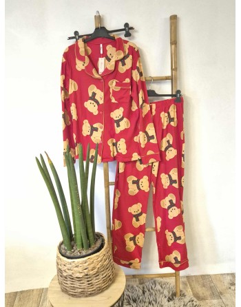 Pyjama rouge ultra doux...