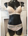 Ensemble beige bonnet C soutien-gorge +culotte