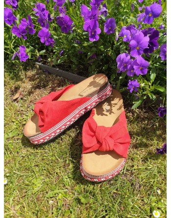 mules à neuds rouge