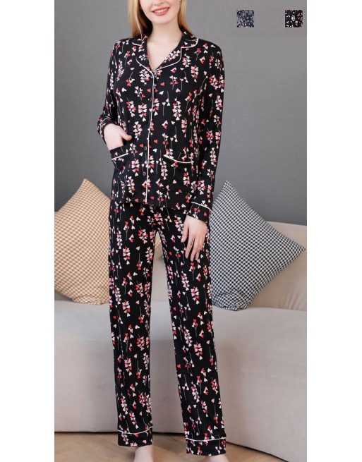 Pyjama fluide noir imprimé coeurs