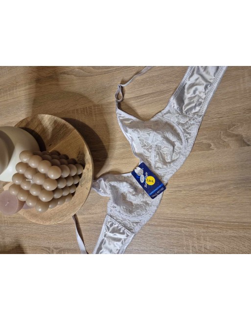 soutien-gorge à armature blanc D